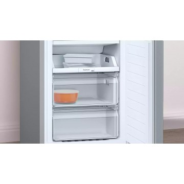 Pitsos PKNB36NLE0 Ψυγειοκαταψύκτης 305lt Total NoFrost Υ186xΠ60xΒ66εκ. Inox